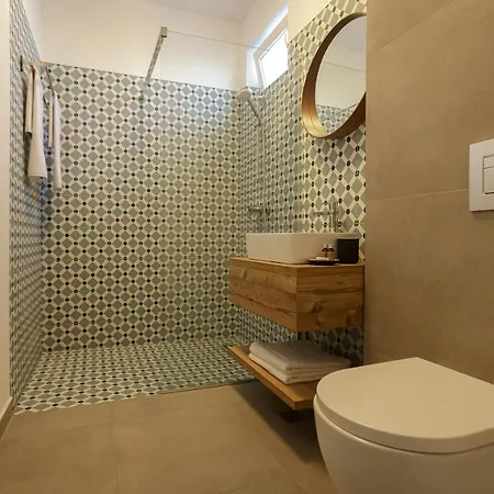 Guest house White